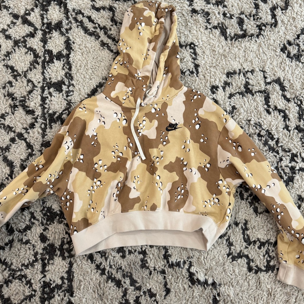 Nike Cream and Tan camo Hoodie